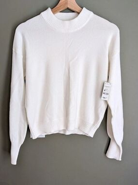 Ardene crewneck sweater